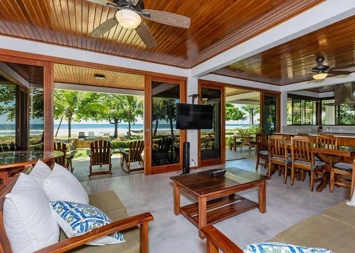Hotel Carmela By The Sea *